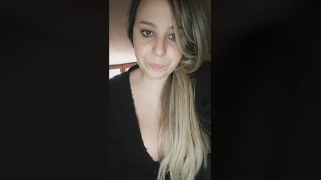 emma96_hot  07-04-2022